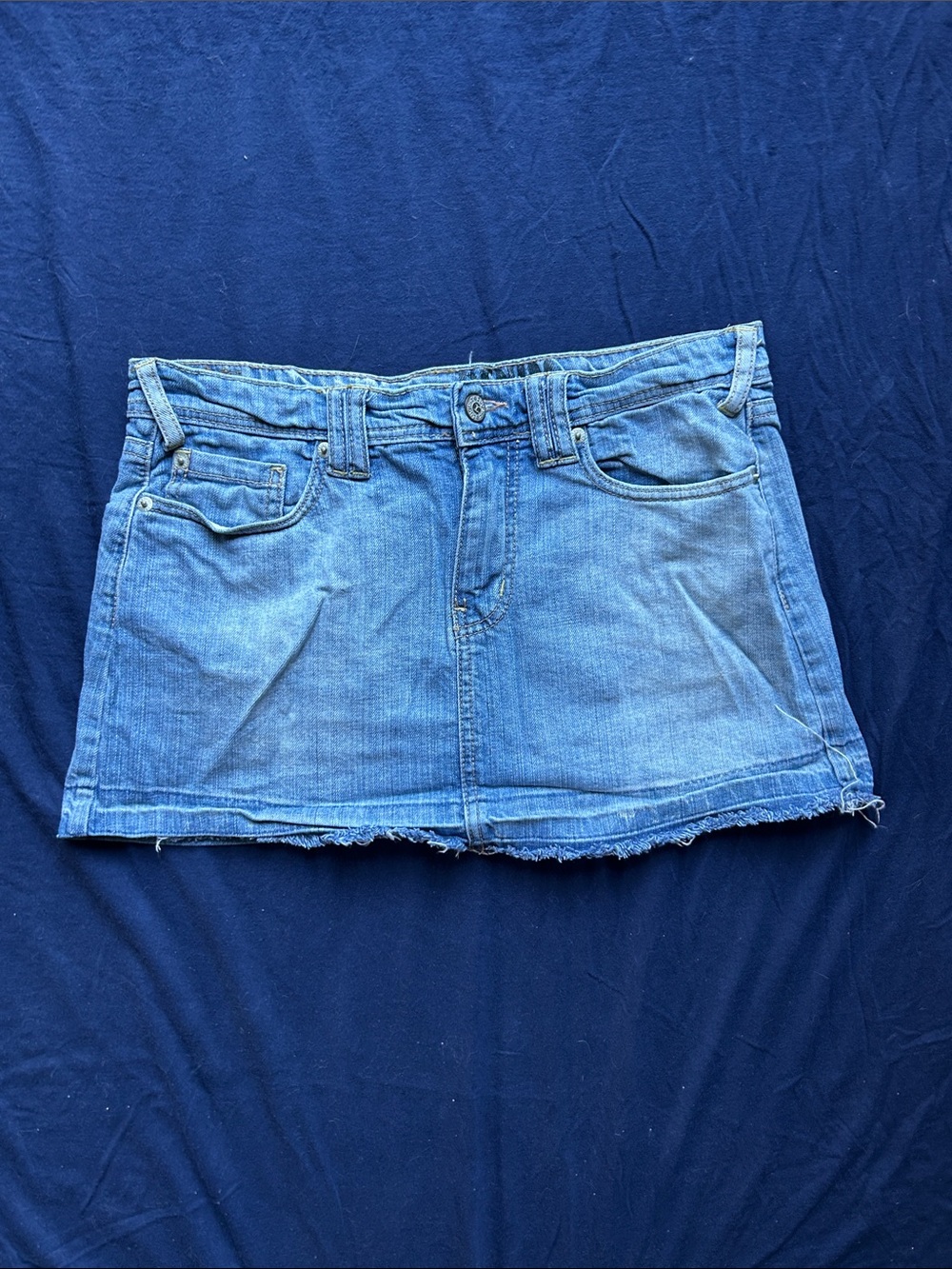 Vintage Refuge Premium Distressed Denim Micro/Mini Skirt, size 7